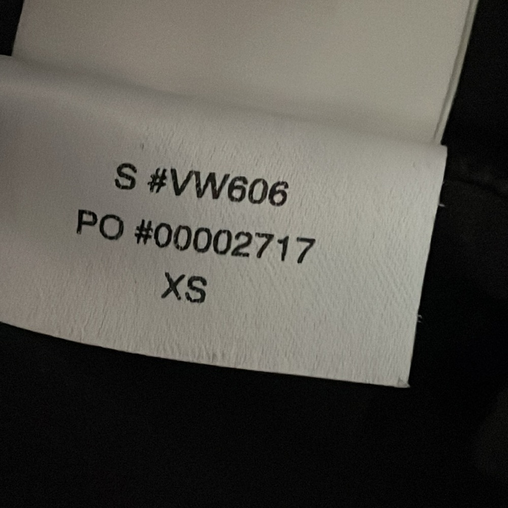 Vuori Halo Essential Dress Black Heather - Picture 5 of 5